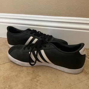 ADIDAS neo black w/ white stripes